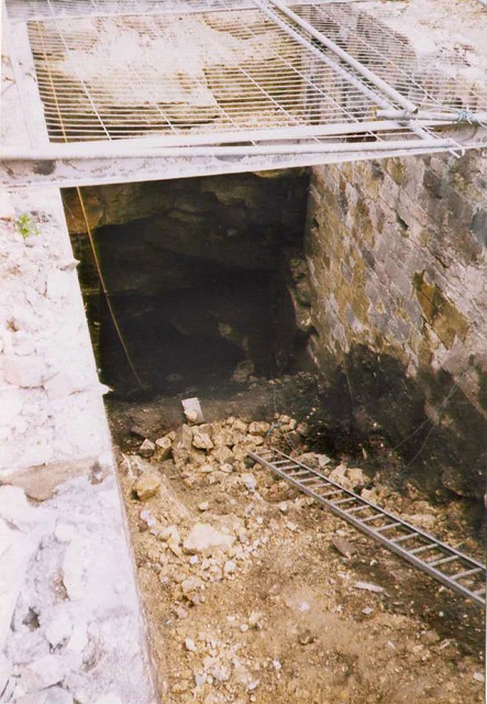 Zoom in Longs Yard Slope Shaft.jpg