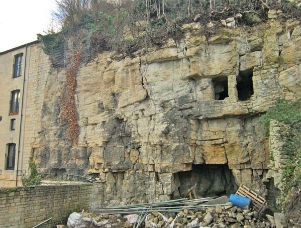 Zoom in Wilkins Brewery Quarry.jpg