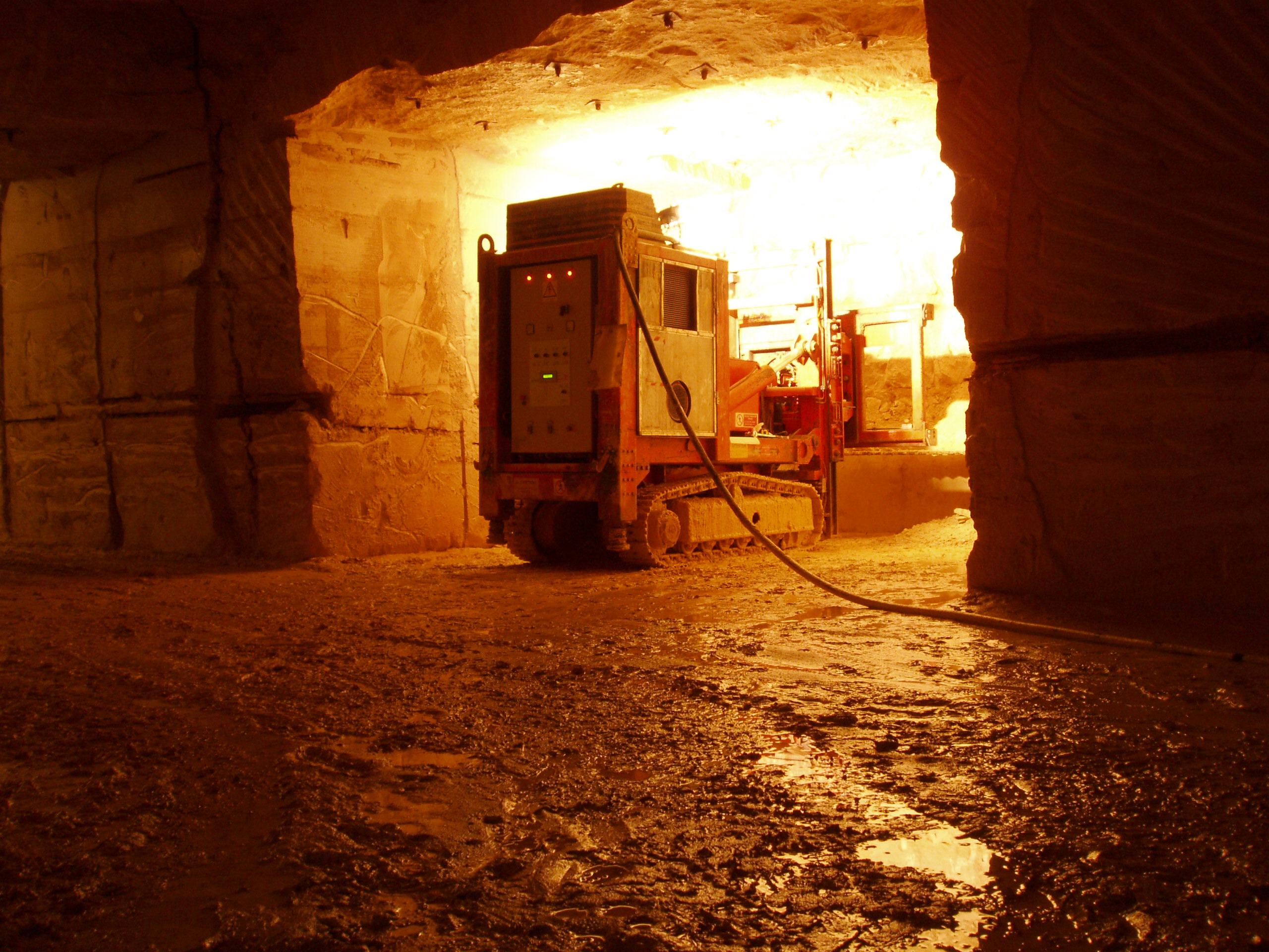 Zoom in P1050060.JPG