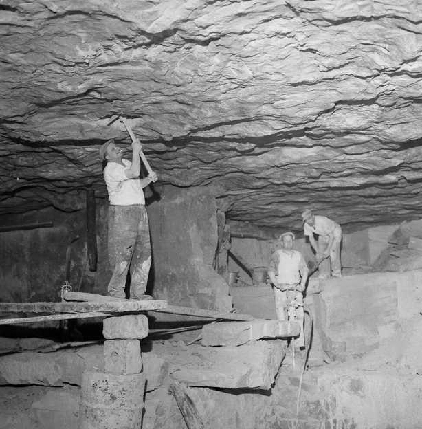 Zoom in Pneumatic Drilling.jpg