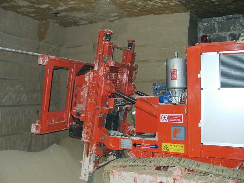 Zoom in 05180029.jpg