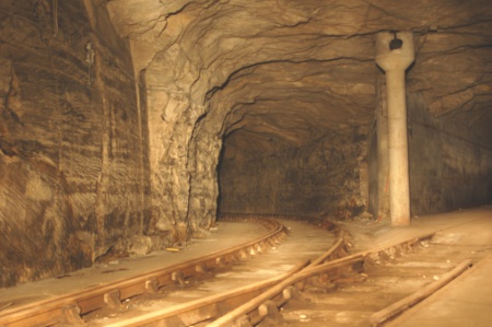 junction just east of the platform.jpg